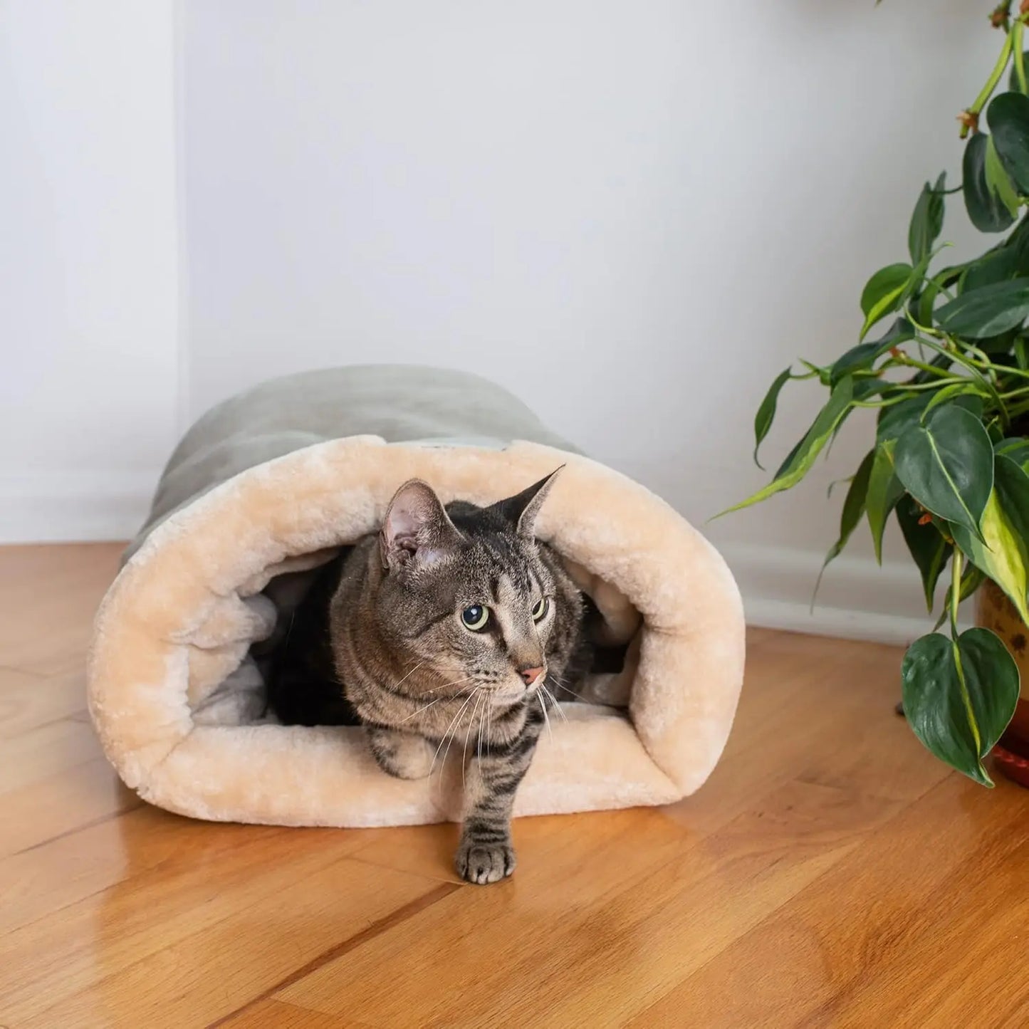 CalmiNest – Warme Anti-Stress Slaapzak voor Katten